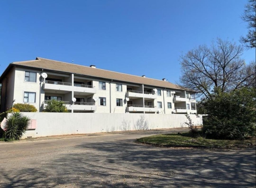 2 Bedroom Property for Sale in Hurlyvale Gauteng