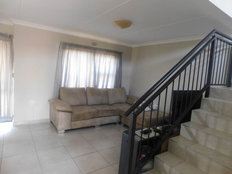 To Let 3 Bedroom Property for Rent in Zambezi Manor Lifestyle Estate Gauteng