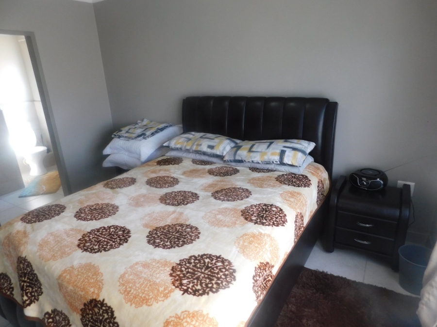 To Let 3 Bedroom Property for Rent in Zambezi Manor Lifestyle Estate Gauteng