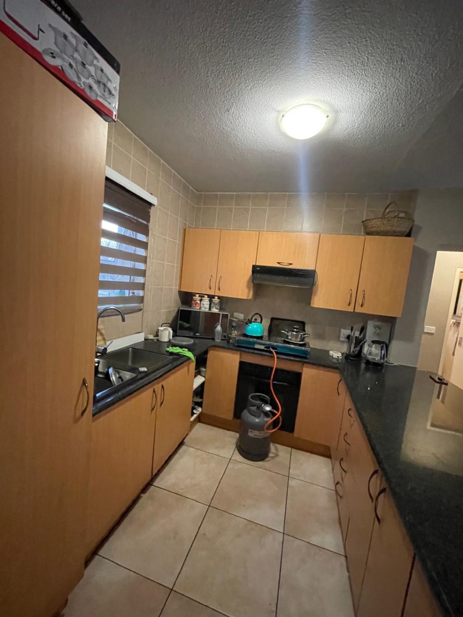To Let 2 Bedroom Property for Rent in Jansenpark Gauteng