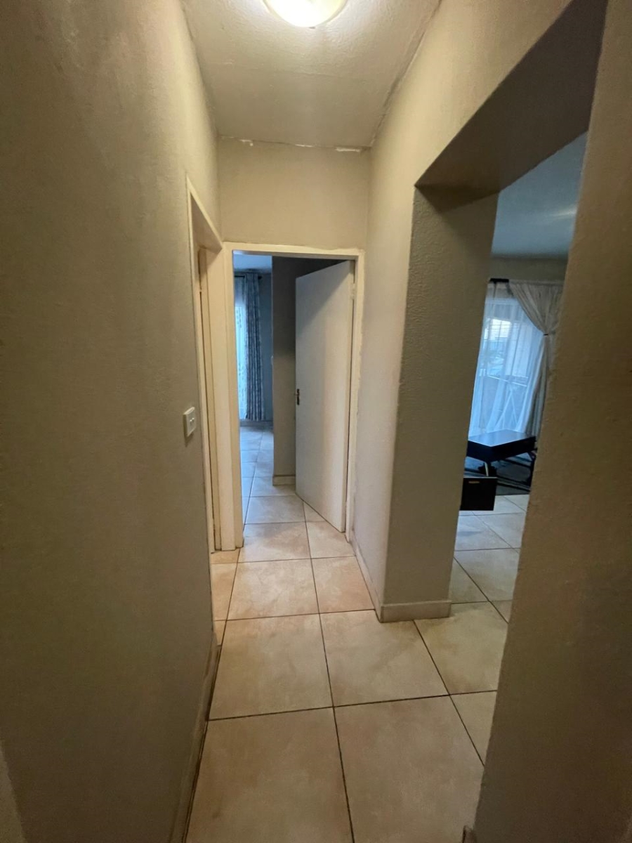 To Let 2 Bedroom Property for Rent in Jansenpark Gauteng
