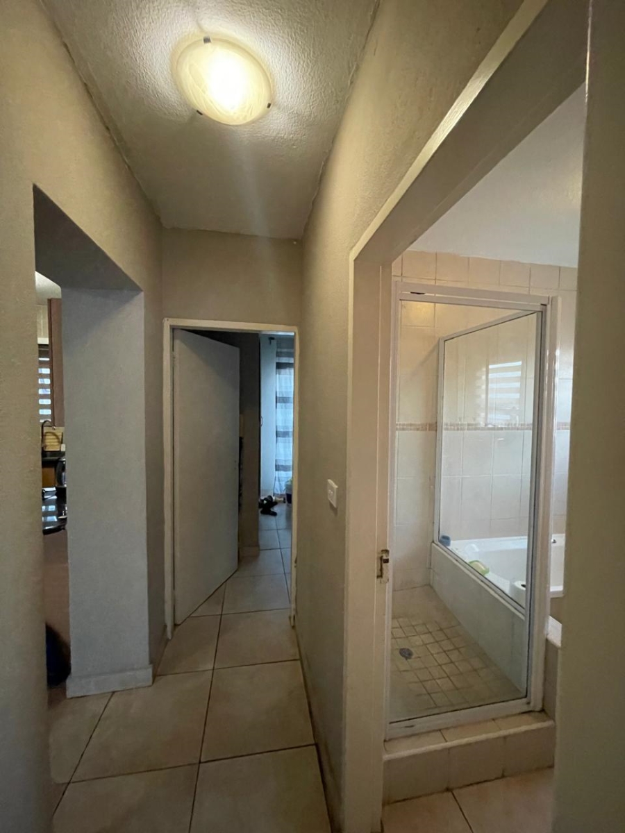 To Let 2 Bedroom Property for Rent in Jansenpark Gauteng