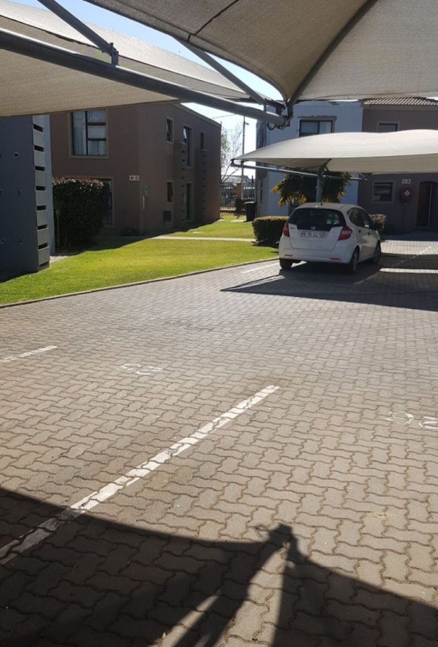 To Let 2 Bedroom Property for Rent in Jansenpark Gauteng