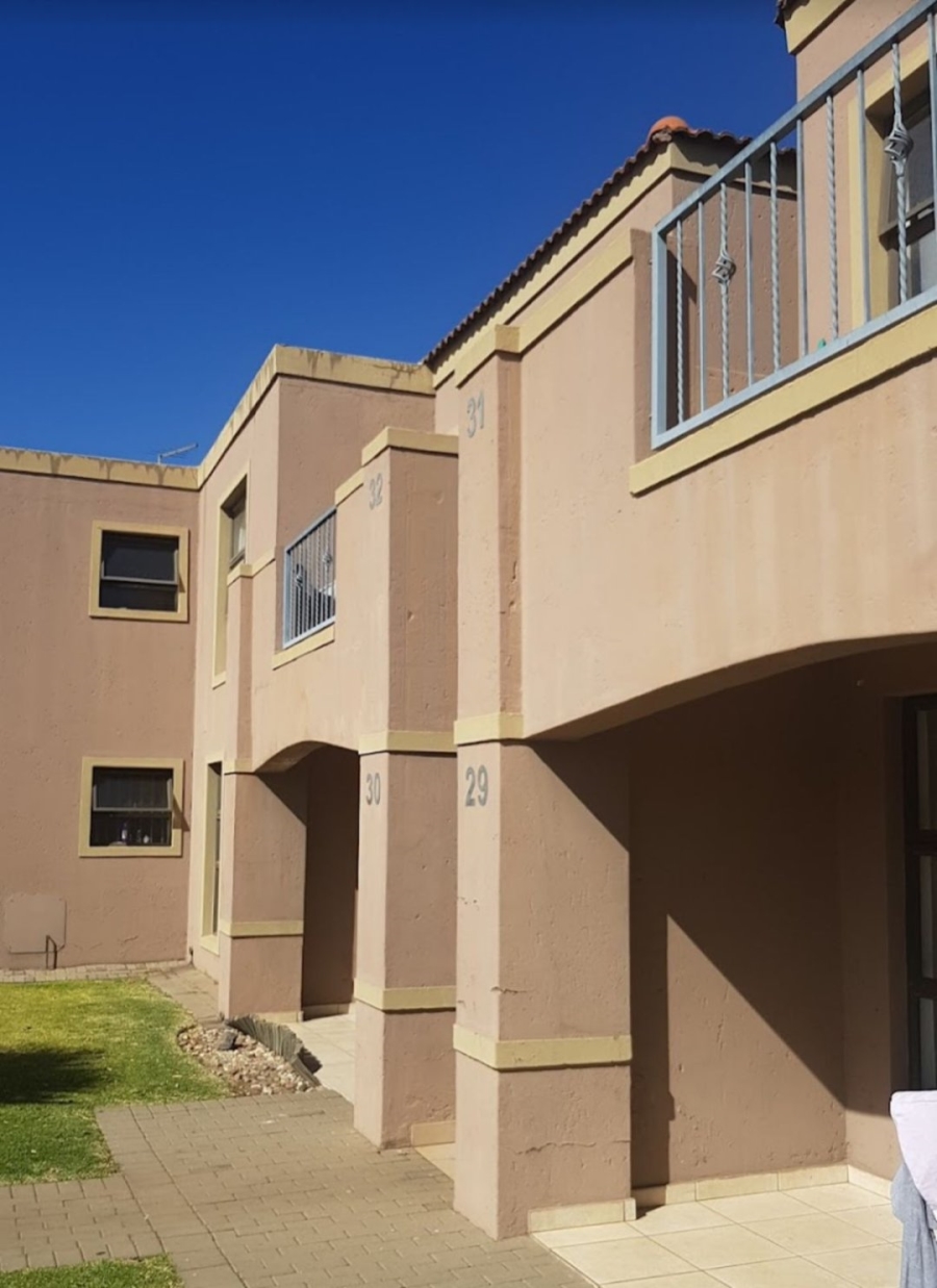 To Let 2 Bedroom Property for Rent in Jansenpark Gauteng