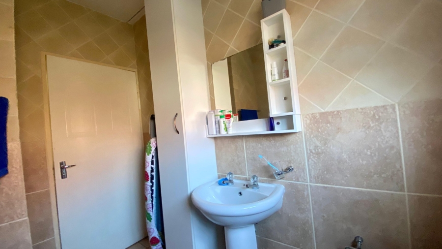 To Let 2 Bedroom Property for Rent in Benoni Central Gauteng