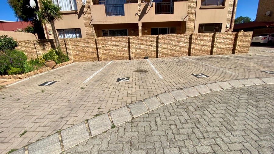 To Let 2 Bedroom Property for Rent in Benoni Central Gauteng