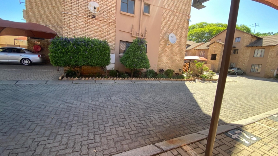 To Let 2 Bedroom Property for Rent in Benoni Central Gauteng