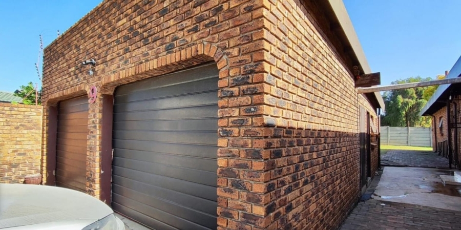 4 Bedroom Property for Sale in Dalpark Ext 11 Gauteng