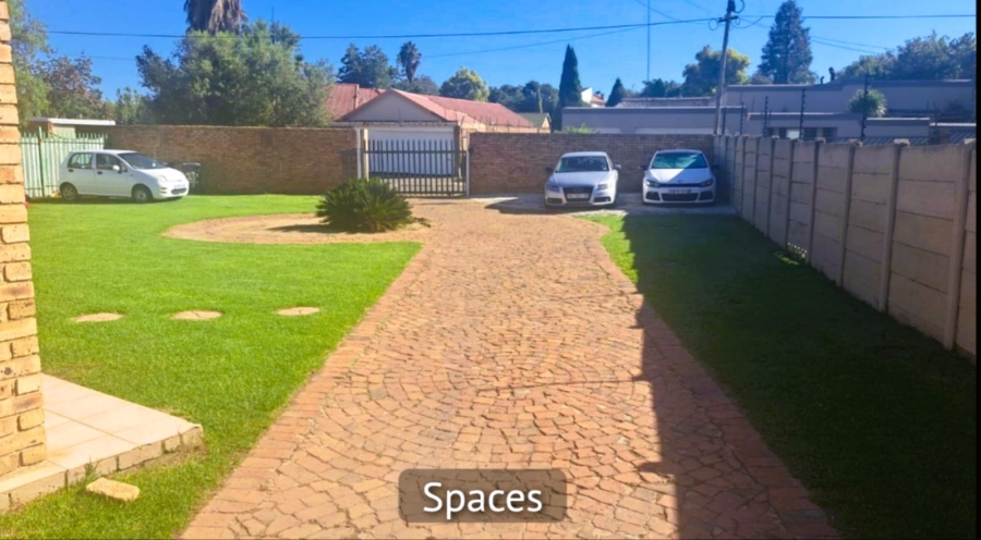 2 Bedroom Property for Sale in Dalpark Proper Gauteng