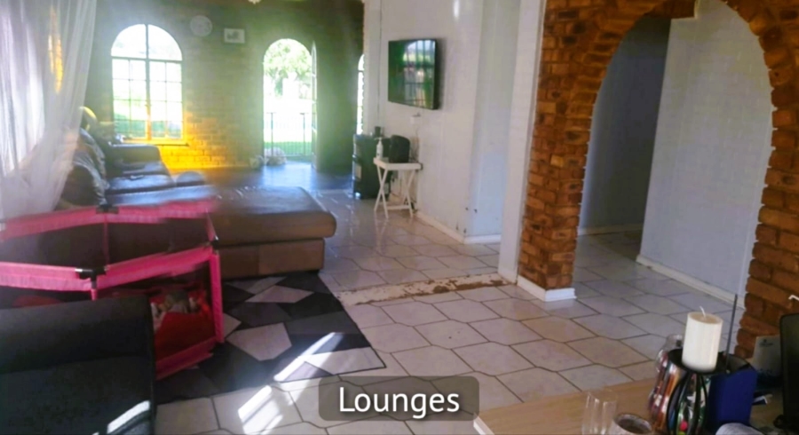 2 Bedroom Property for Sale in Dalpark Proper Gauteng