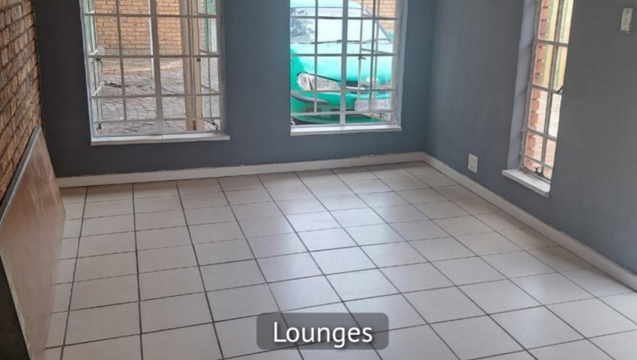 2 Bedroom Property for Sale in Dalpark Proper Gauteng