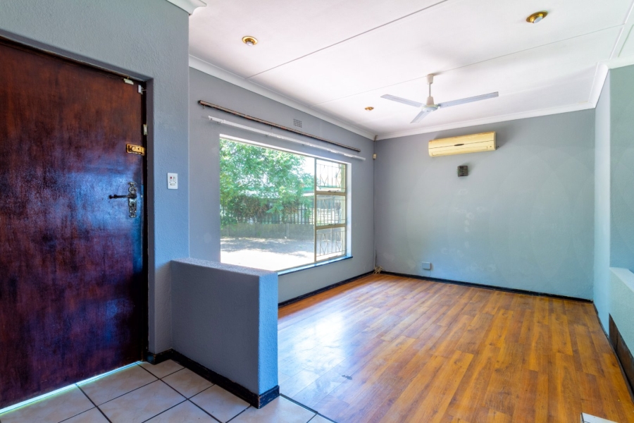 To Let 3 Bedroom Property for Rent in Birchleigh Gauteng
