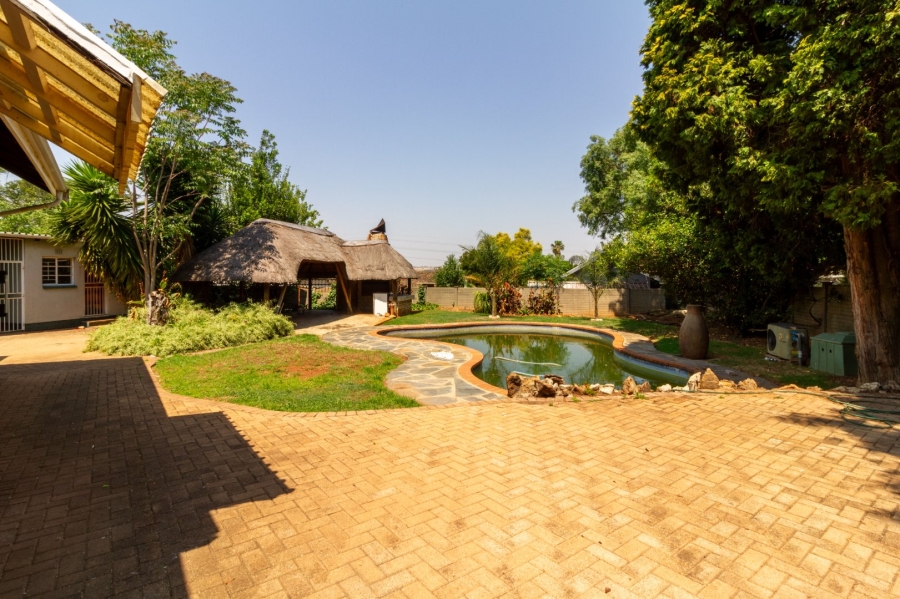 To Let 3 Bedroom Property for Rent in Birchleigh Gauteng