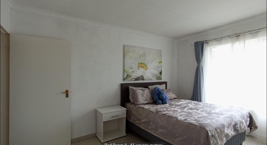 2 Bedroom Property for Sale in Greenstone Hill Gauteng