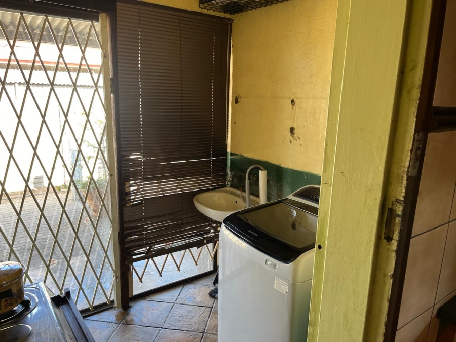 5 Bedroom Property for Sale in Vanderbijlpark SW 1 Gauteng