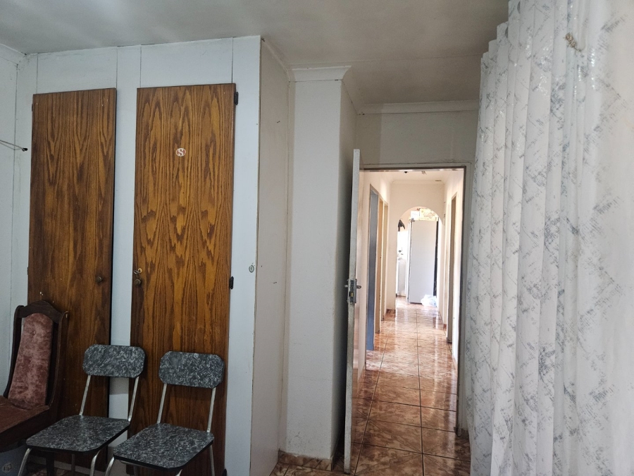 3 Bedroom Property for Sale in Etwatwa Gauteng