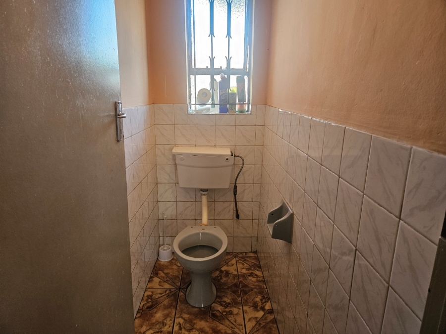3 Bedroom Property for Sale in Etwatwa Gauteng