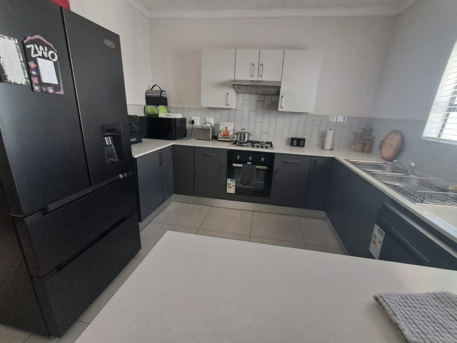 To Let 2 Bedroom Property for Rent in Pomona AH Gauteng