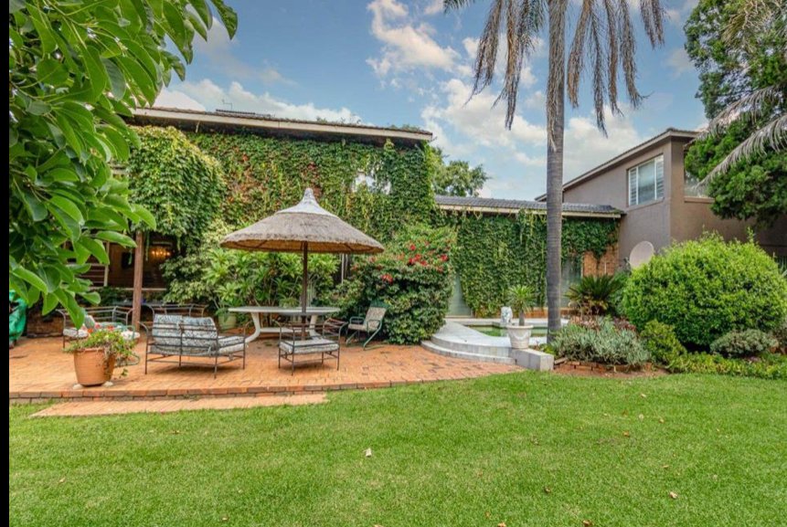 5 Bedroom Property for Sale in Benoni Small Farms Gauteng