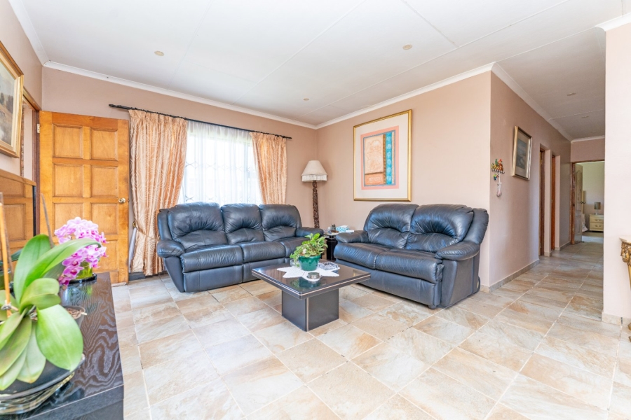 3 Bedroom Property for Sale in Kookrus Gauteng