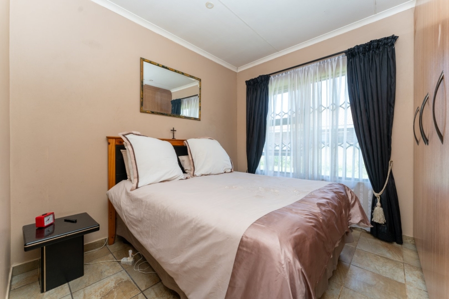 3 Bedroom Property for Sale in Kookrus Gauteng