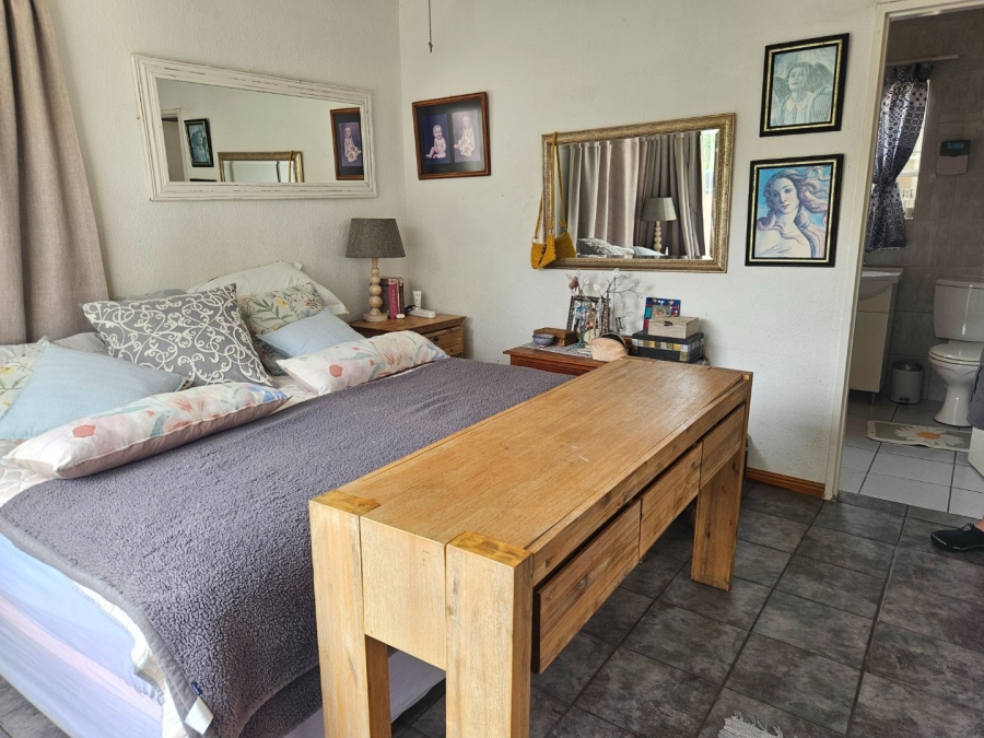 3 Bedroom Property for Sale in Bromhof Gauteng