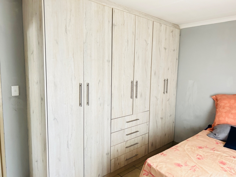 2 Bedroom Property for Sale in Sky City Gauteng