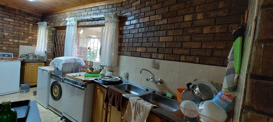 5 Bedroom Property for Sale in Ferryvale Gauteng