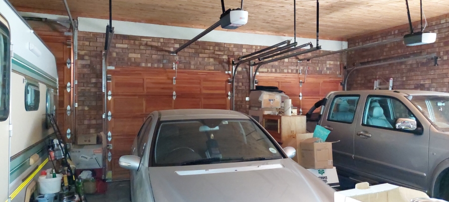 5 Bedroom Property for Sale in Ferryvale Gauteng