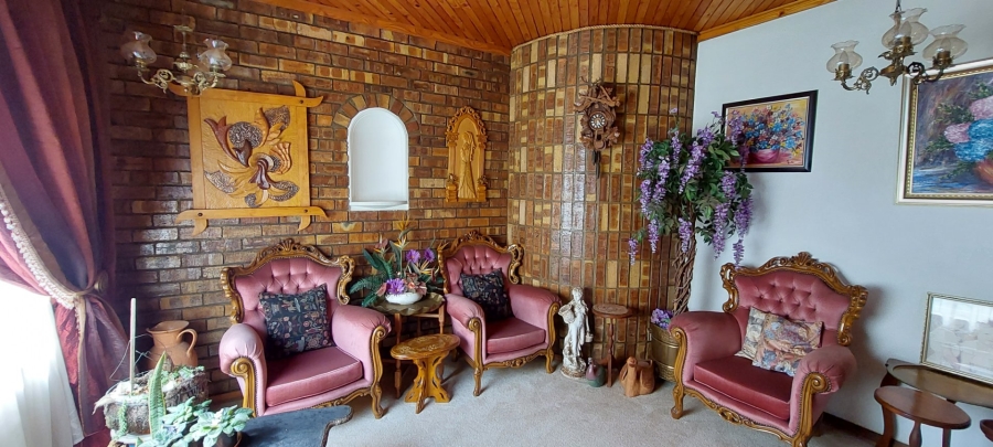 5 Bedroom Property for Sale in Ferryvale Gauteng