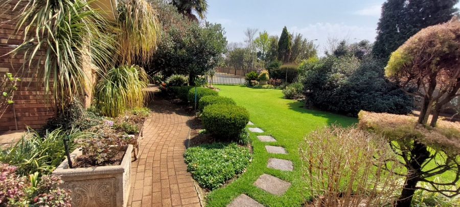 5 Bedroom Property for Sale in Ferryvale Gauteng