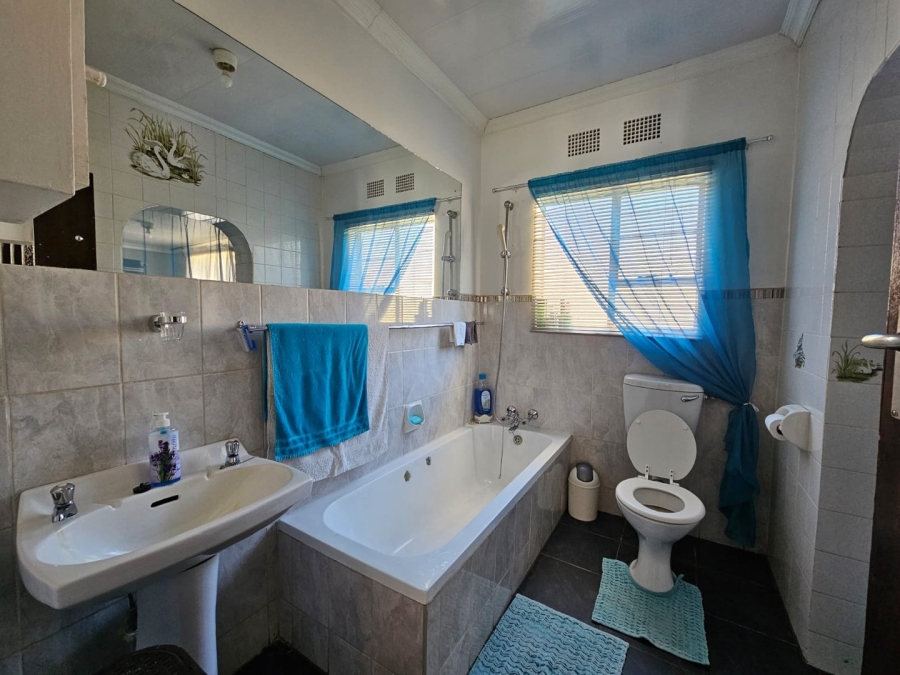 3 Bedroom Property for Sale in Ferryvale Gauteng