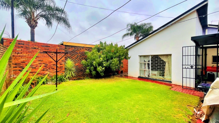 3 Bedroom Property for Sale in Eersterust Gauteng