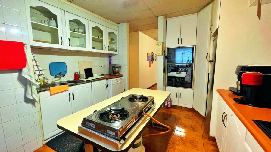 3 Bedroom Property for Sale in Eersterust Gauteng
