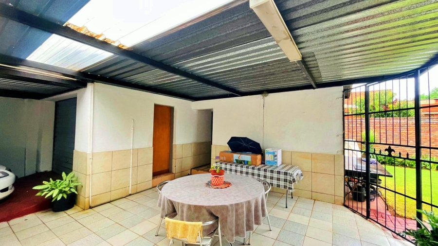 3 Bedroom Property for Sale in Eersterust Gauteng