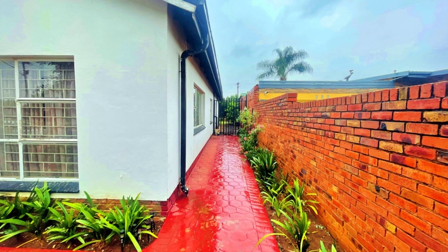 3 Bedroom Property for Sale in Eersterust Gauteng