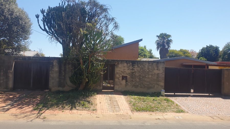 3 Bedroom Property for Sale in Kilner Park Gauteng