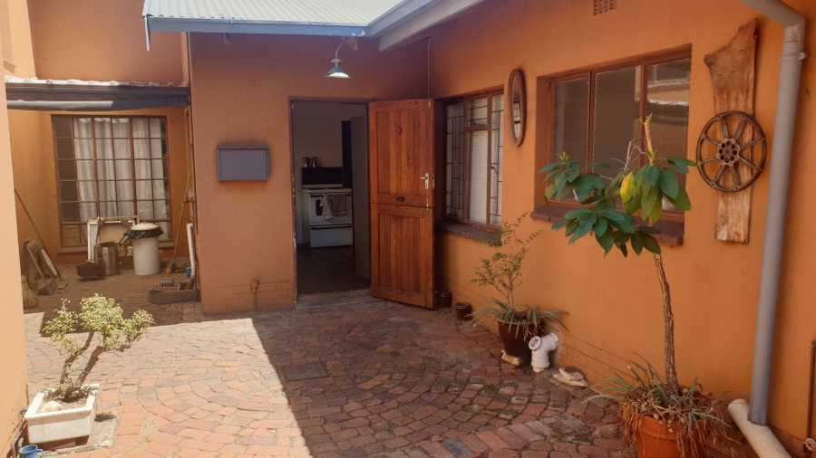 3 Bedroom Property for Sale in Kilner Park Gauteng