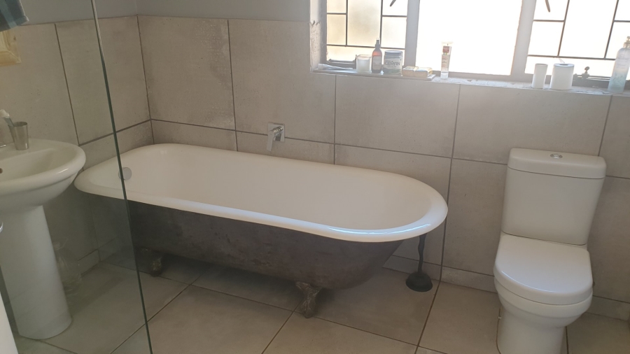 3 Bedroom Property for Sale in Kilner Park Gauteng