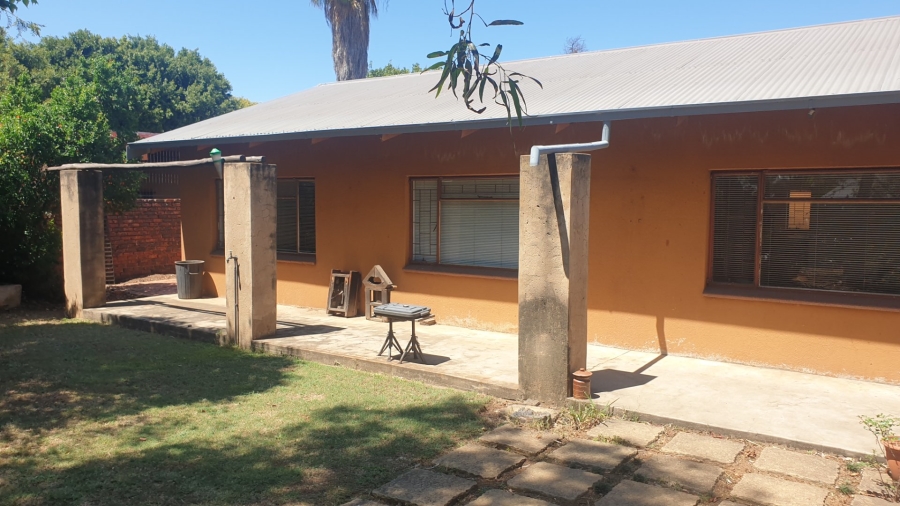 3 Bedroom Property for Sale in Kilner Park Gauteng