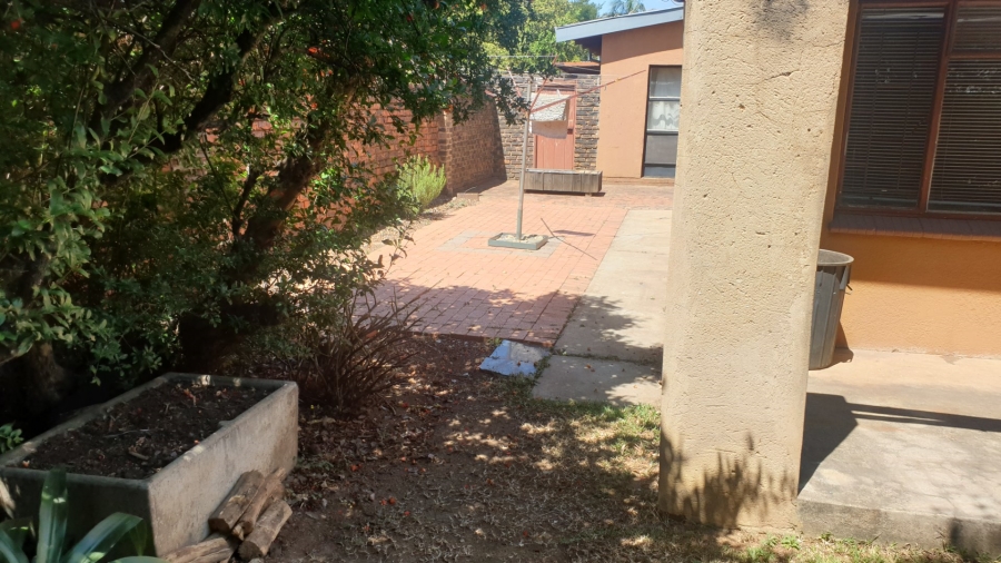3 Bedroom Property for Sale in Kilner Park Gauteng