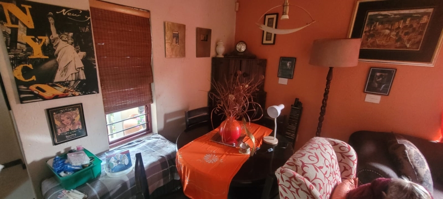 2 Bedroom Property for Sale in Douglasdale Gauteng