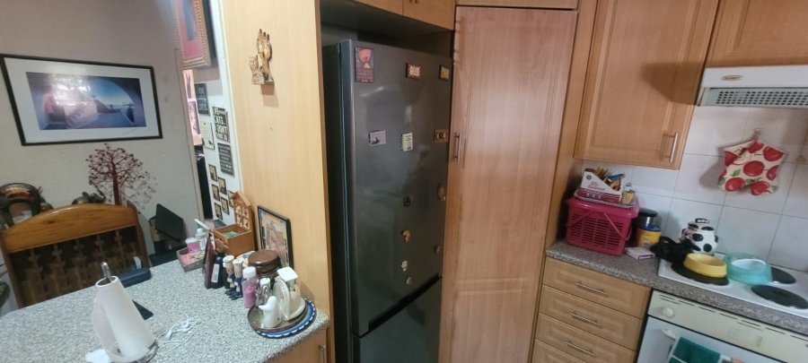 2 Bedroom Property for Sale in Douglasdale Gauteng