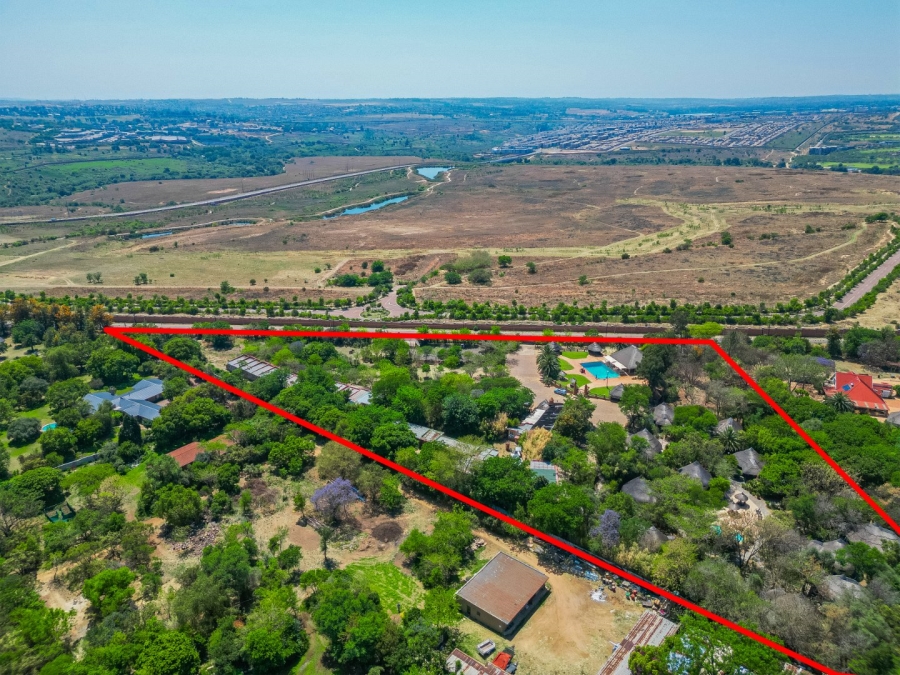 Commercial Property for Sale in North Champagne Estate Gauteng