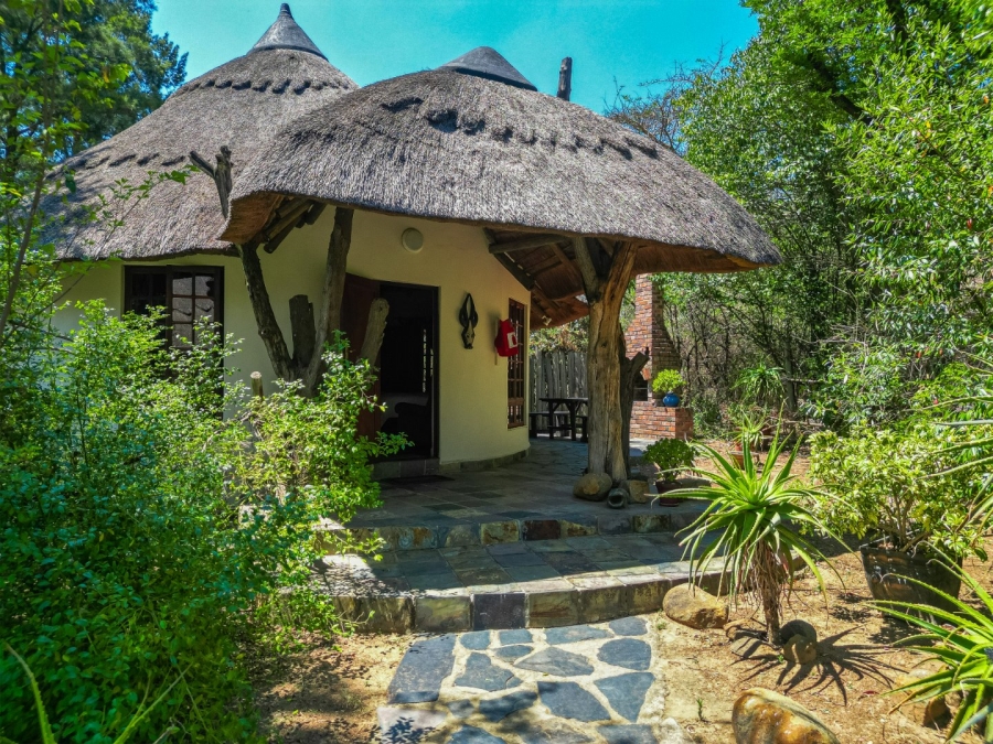 Commercial Property for Sale in North Champagne Estate Gauteng
