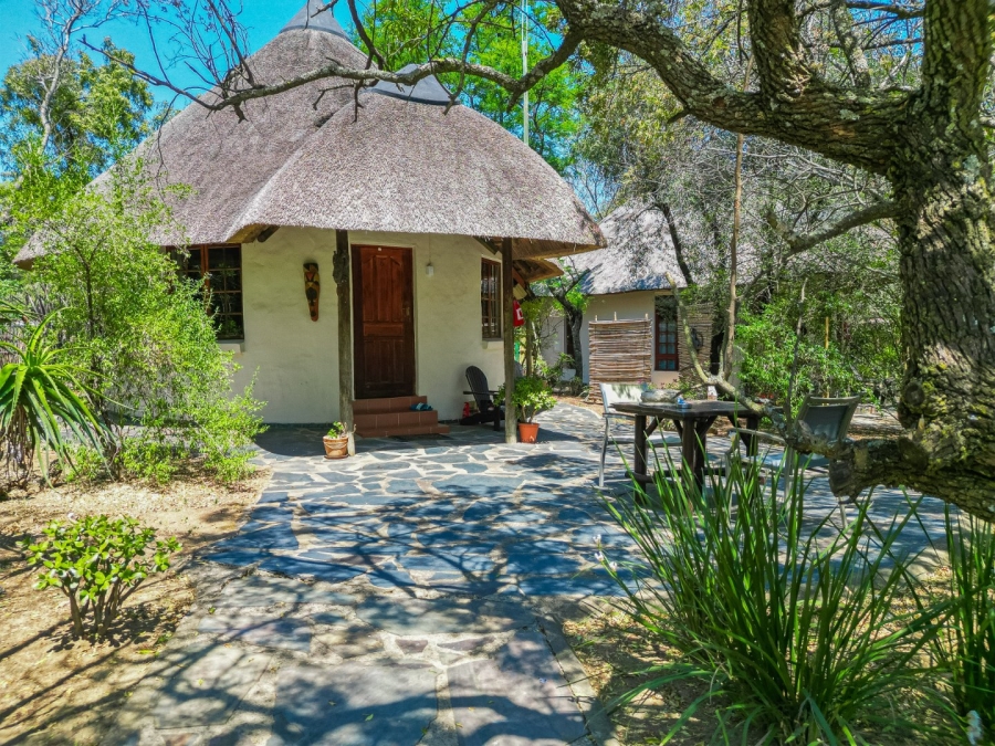 Commercial Property for Sale in North Champagne Estate Gauteng