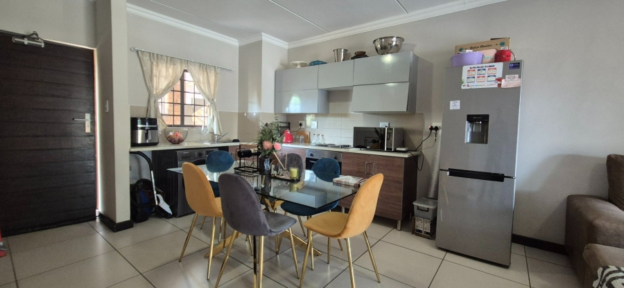 2 Bedroom Property for Sale in Scarlet Park Gauteng