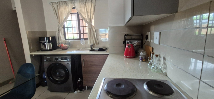 2 Bedroom Property for Sale in Scarlet Park Gauteng