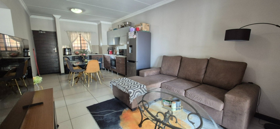 2 Bedroom Property for Sale in Scarlet Park Gauteng