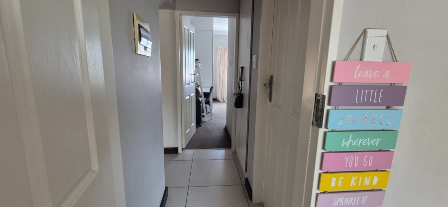 2 Bedroom Property for Sale in Scarlet Park Gauteng